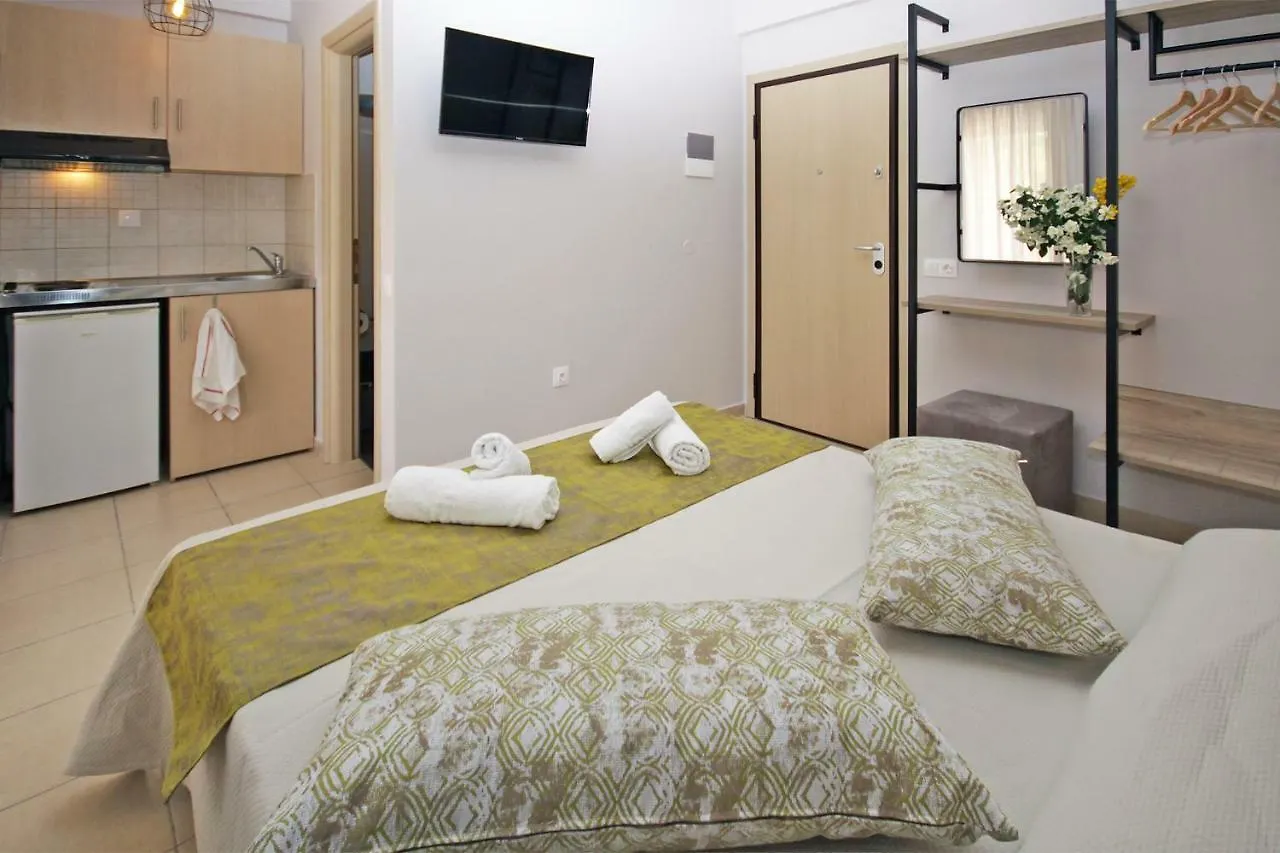 Apartment Mr&Mrs Green Paradisos Greece